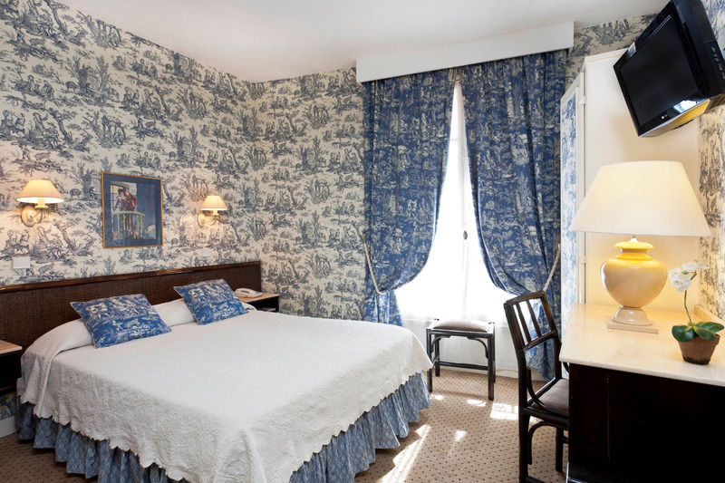 Chateau Clement - Teritoria Vals-les-Bains Bagian luar foto
