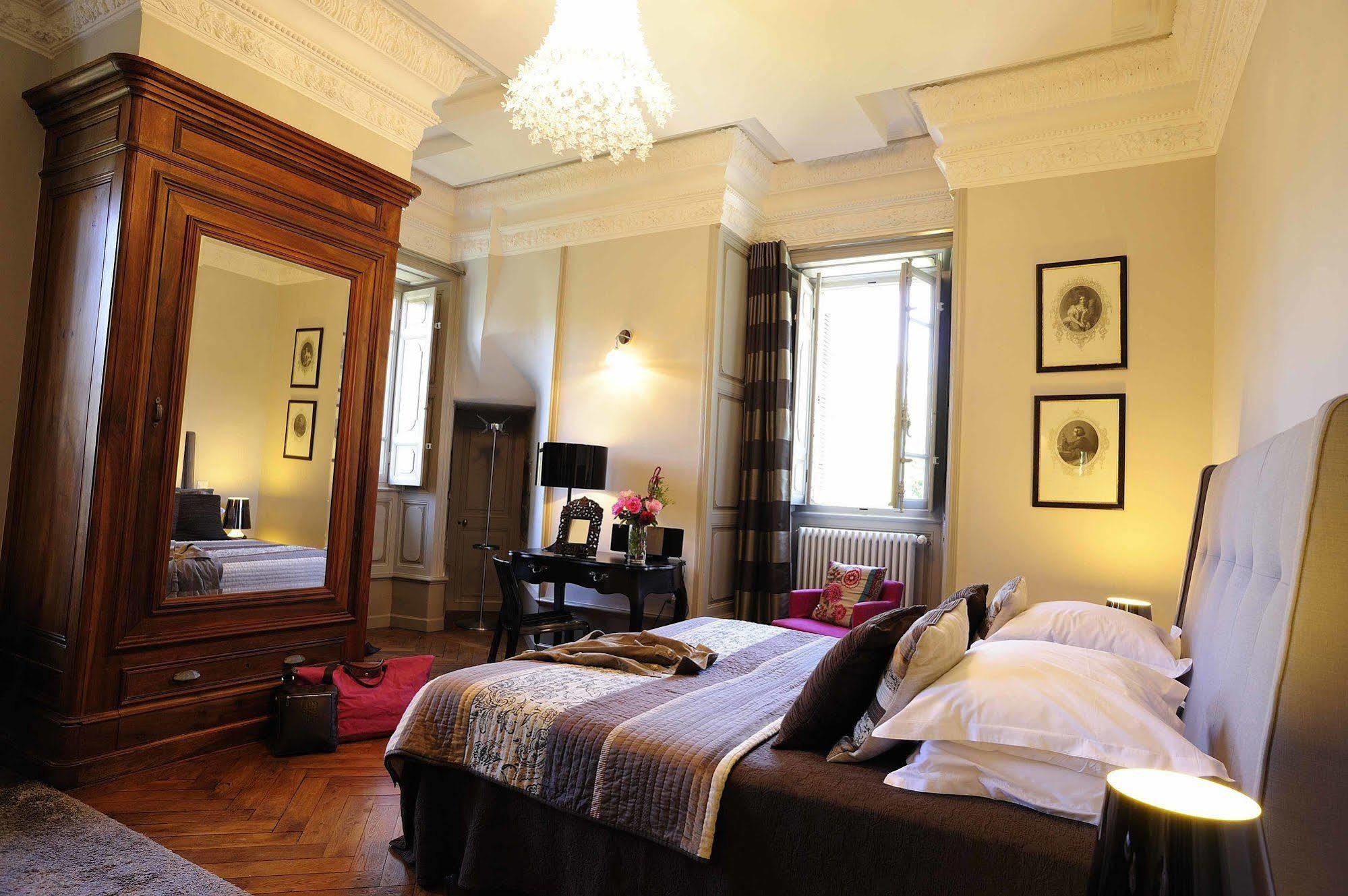 Chateau Clement - Teritoria Vals-les-Bains Bagian luar foto